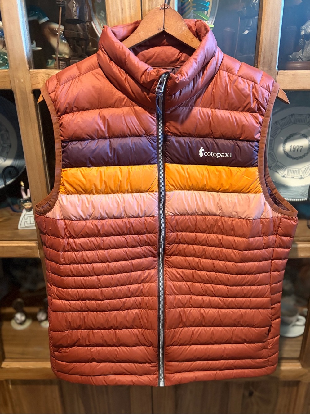 Cotopaxi Fuego Down Packable Women's Vest Size Large with Color-Block Stripes - Picture 5 of 9